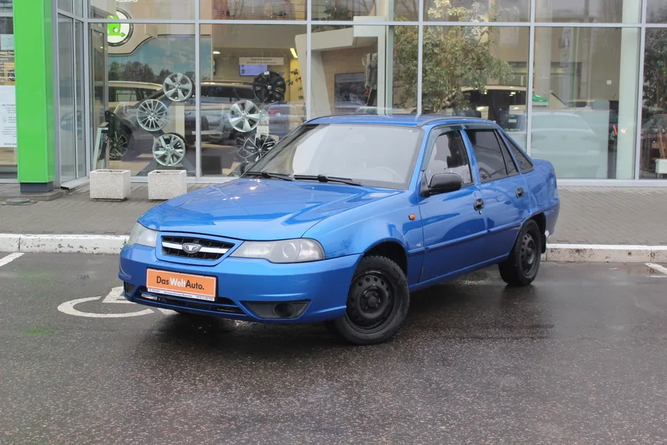 Daewoo Nexia Image 1